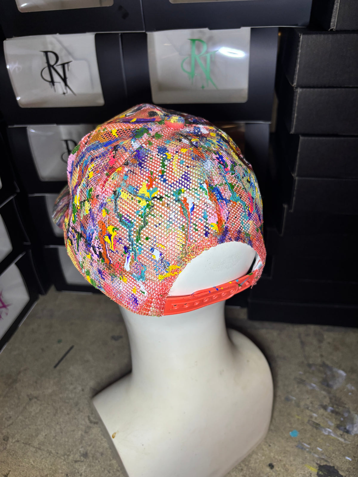 CREATIVE DIFFERENCES HEAD JOB