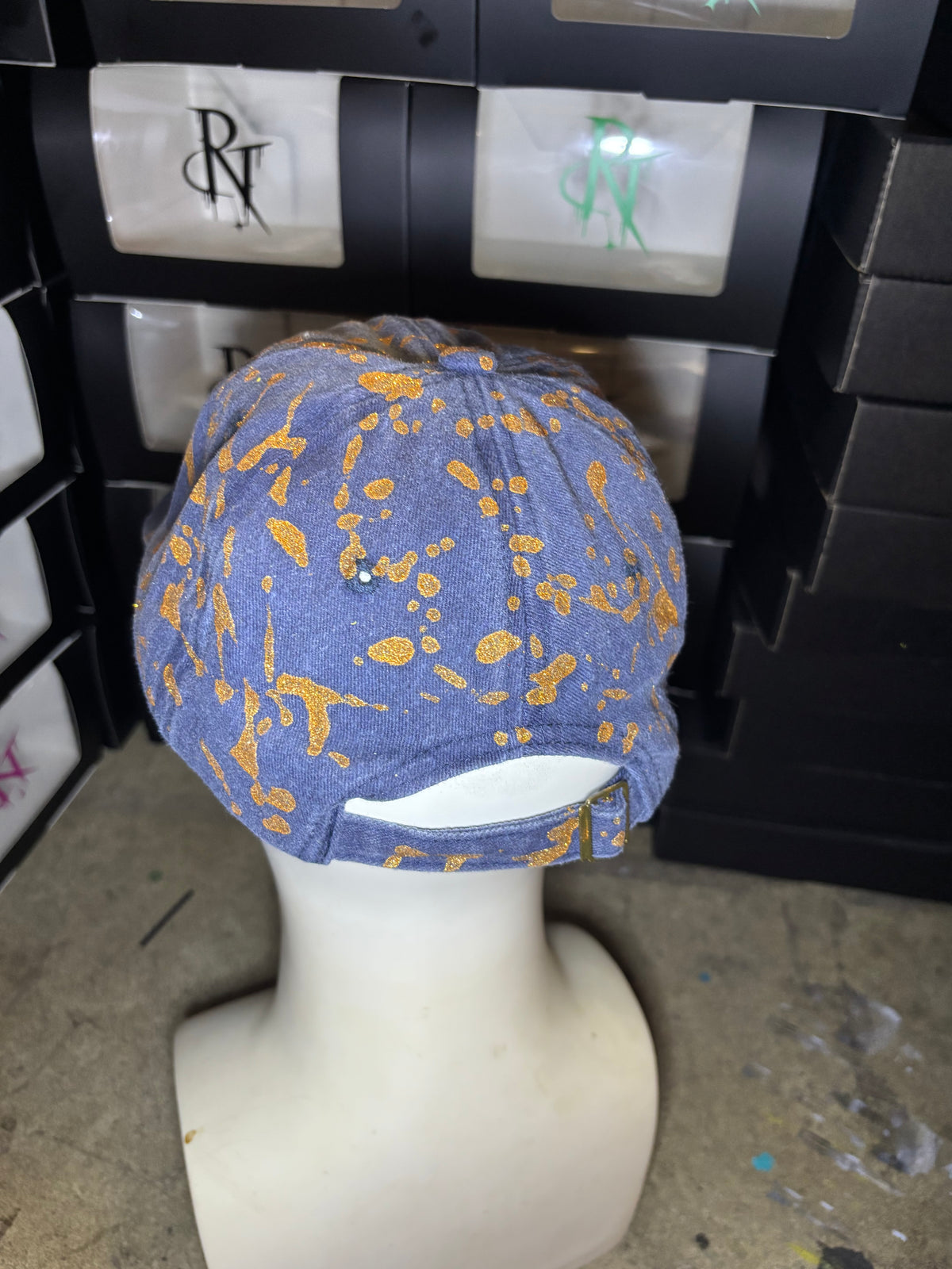 GOLD DIGGER HEAD JOB